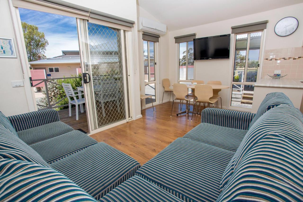 Big4 Deniliquin Holiday Park Номер фото