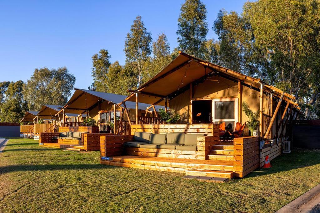 Big4 Deniliquin Holiday Park Экстерьер фото